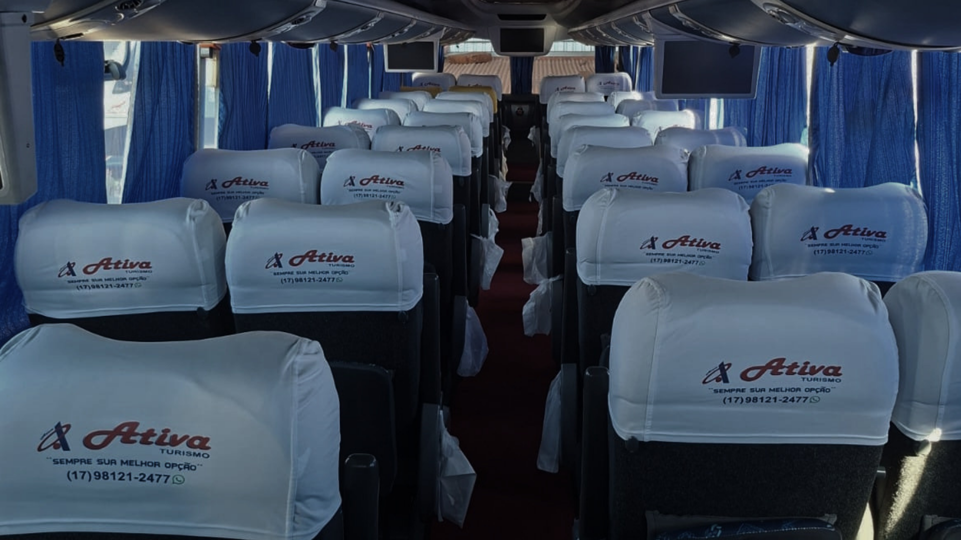 Interior confortável do ônibus Ativa Turismo